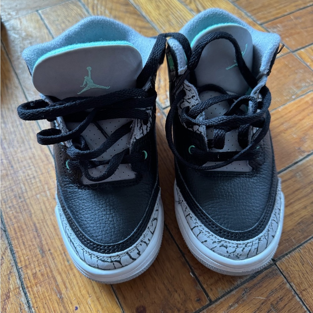 Jordan 3, 12C